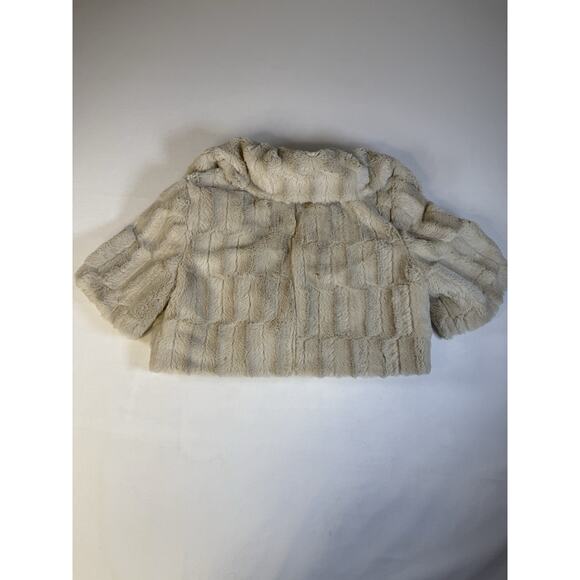 WOMENS AQUA SIZE MEDIUM BEIGE FAUX FUR FLUFFY CAPE SOFT WINTER WARM LINED - Picture 8 of 8
